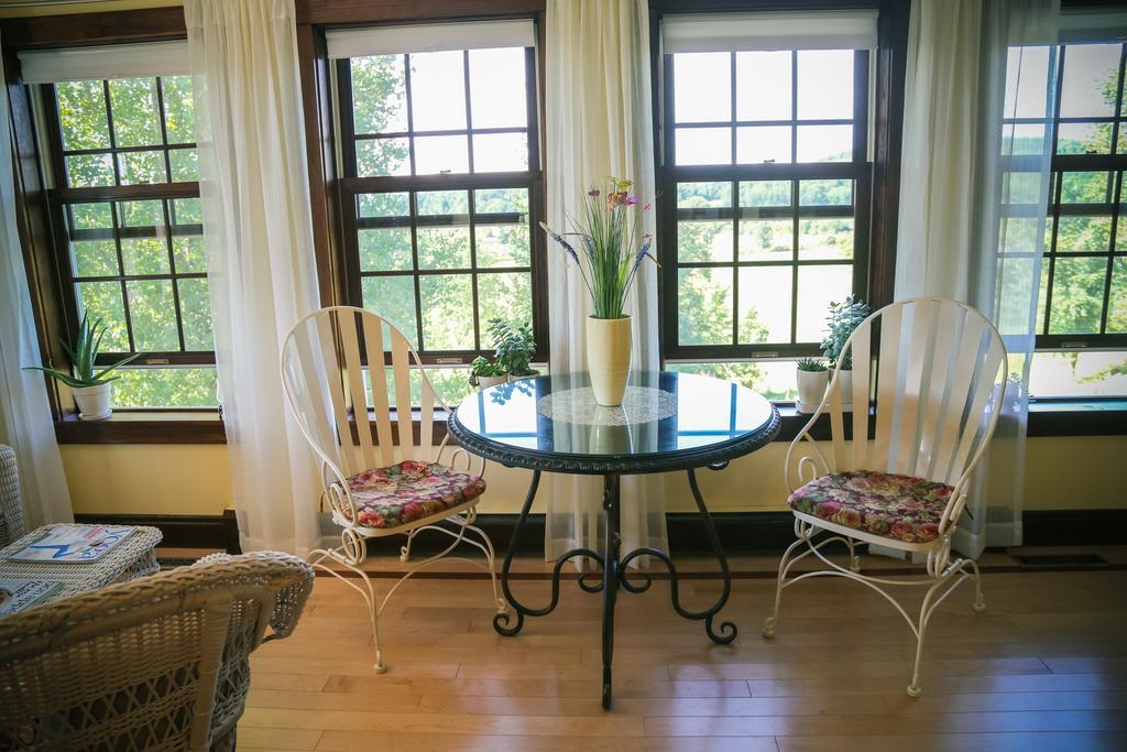 The Meier Inn, A Country Bed & Breakfast Boyceville Екстериор снимка